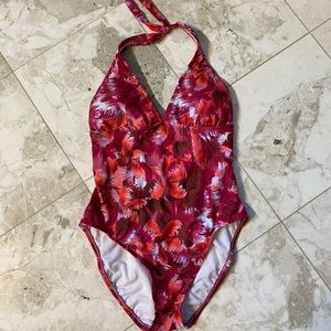 Catalina one piece pink floral swimsuit 4/6